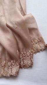 Appliqué tissue