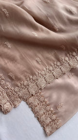 Appliqué tissue